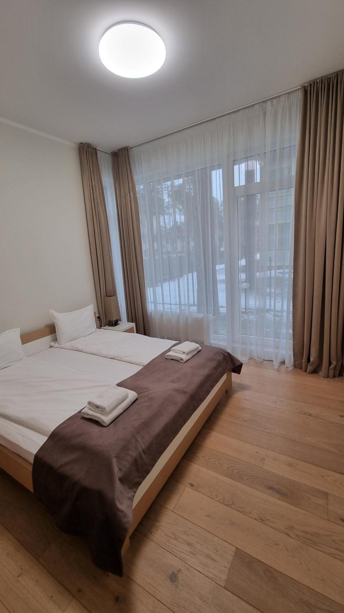 Black Pearl Apartments Jūrkalne Chambre photo